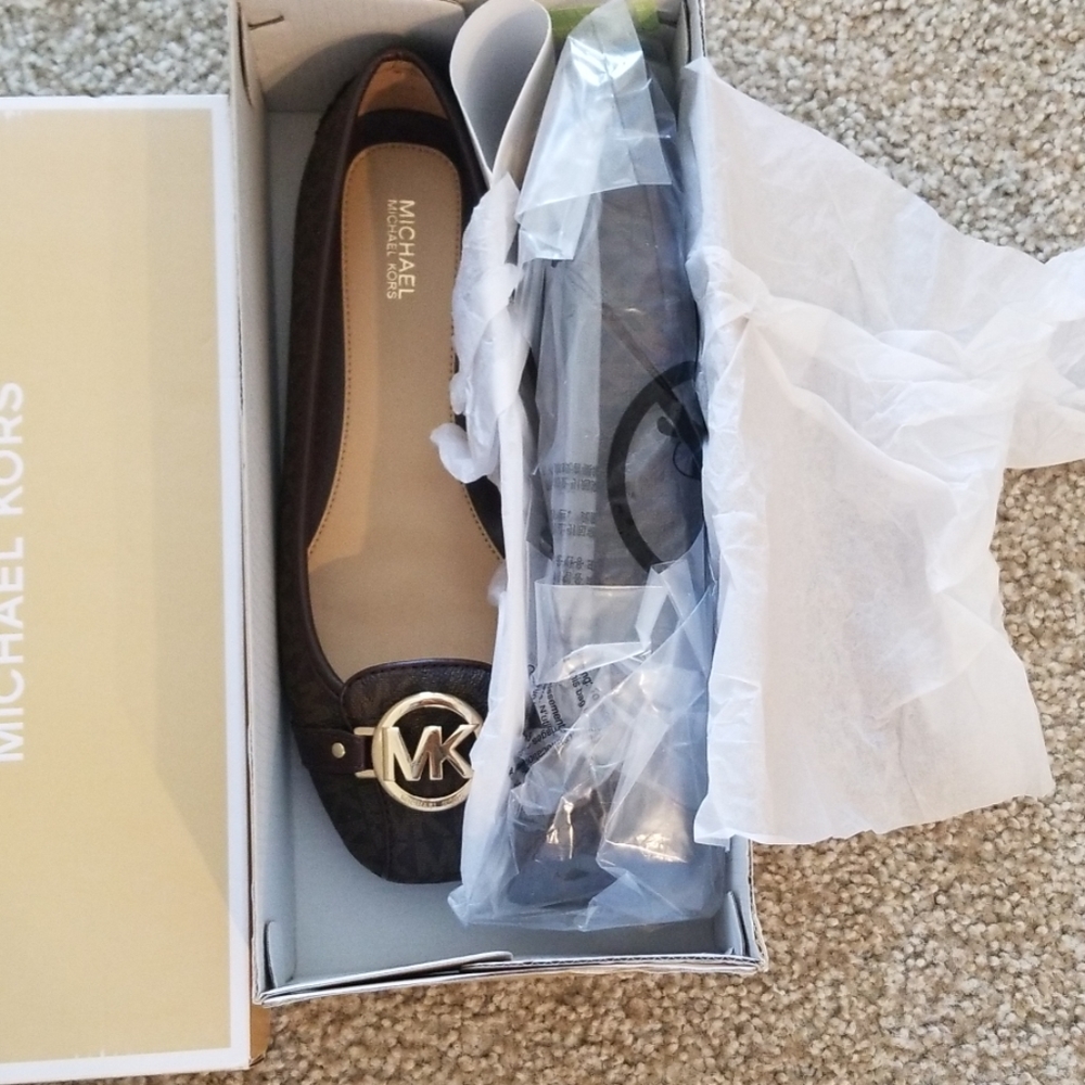 Michael Kors Flats
